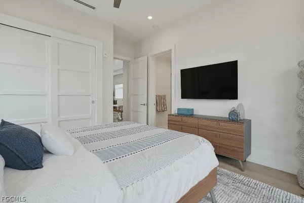 $2,300,000 | 201 8th Street South, Unit 309, Naples, FL 34102