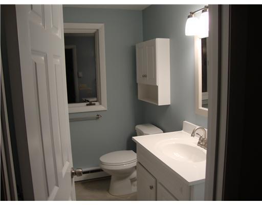 17 Graham Hill Road, Unit 17 Westbrook, ME 04092 - Photo 2 of 10 Bathroom.