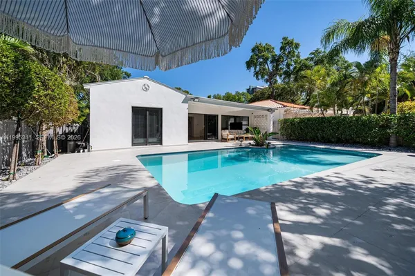 $9,750 | 696 Northeast 67th Street, Miami, FL 33138