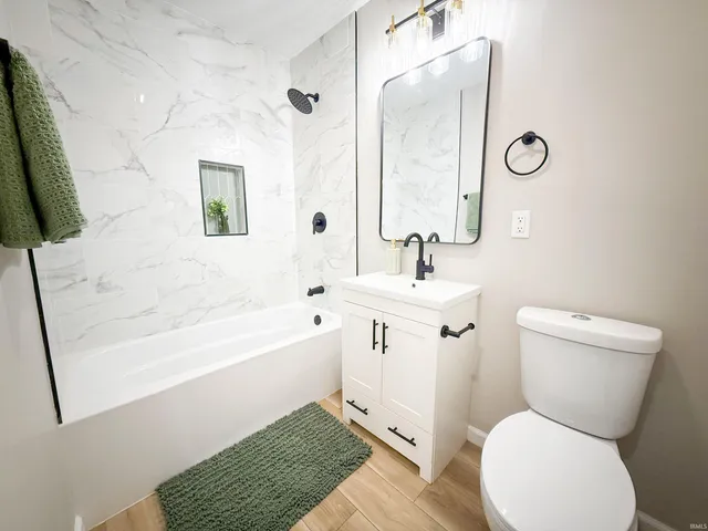 $239,900 | 1839 Renfrew Drive, South Bend, IN 46614