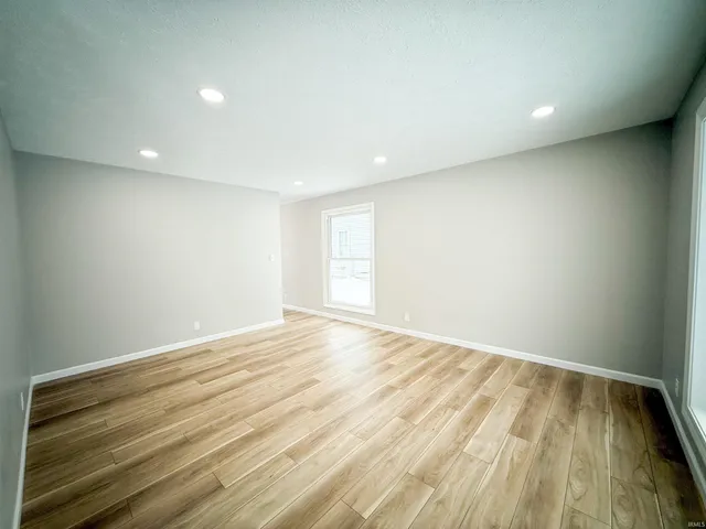 $239,900 | 1839 Renfrew Drive, South Bend, IN 46614