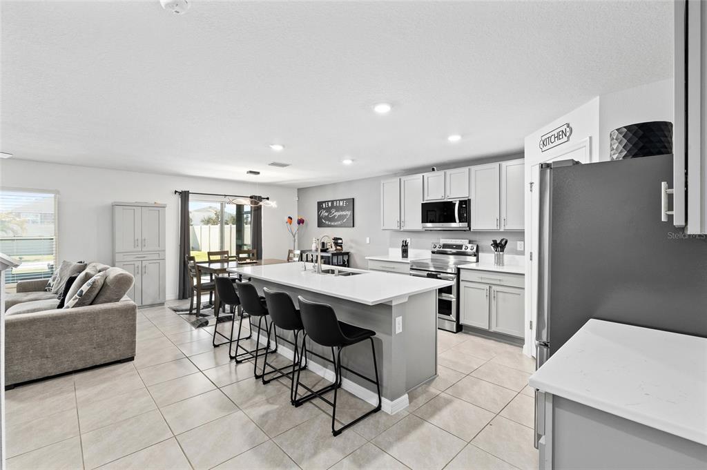 16507 Windmill Forge Pass Wimauma, FL 33598 - Photo 14 of 48