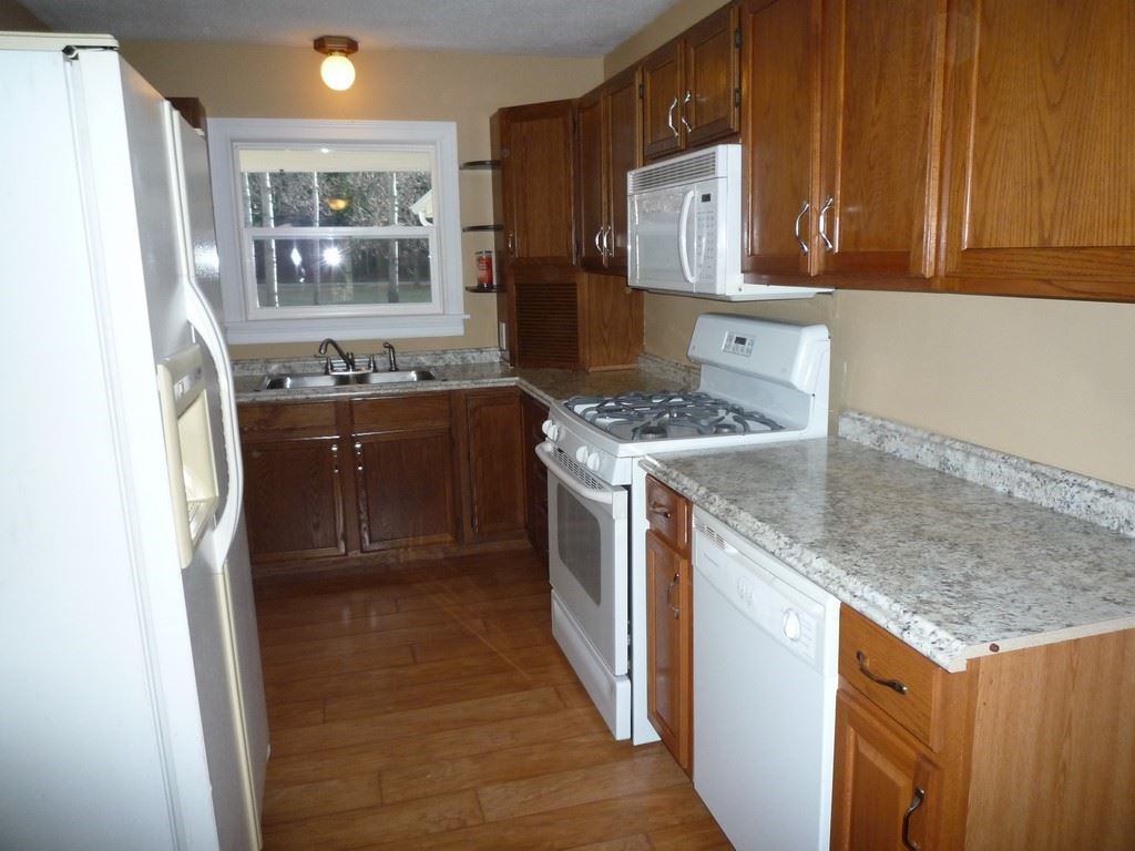 10335 East River Road Mount Pleasant, MI 48858 - Photo 9 of 27 1808979-8.JPG