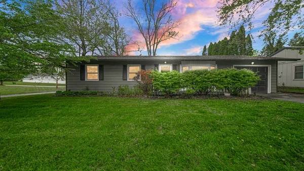 $250,000 | 1708 Wood Street, Valparaiso, IN 46383