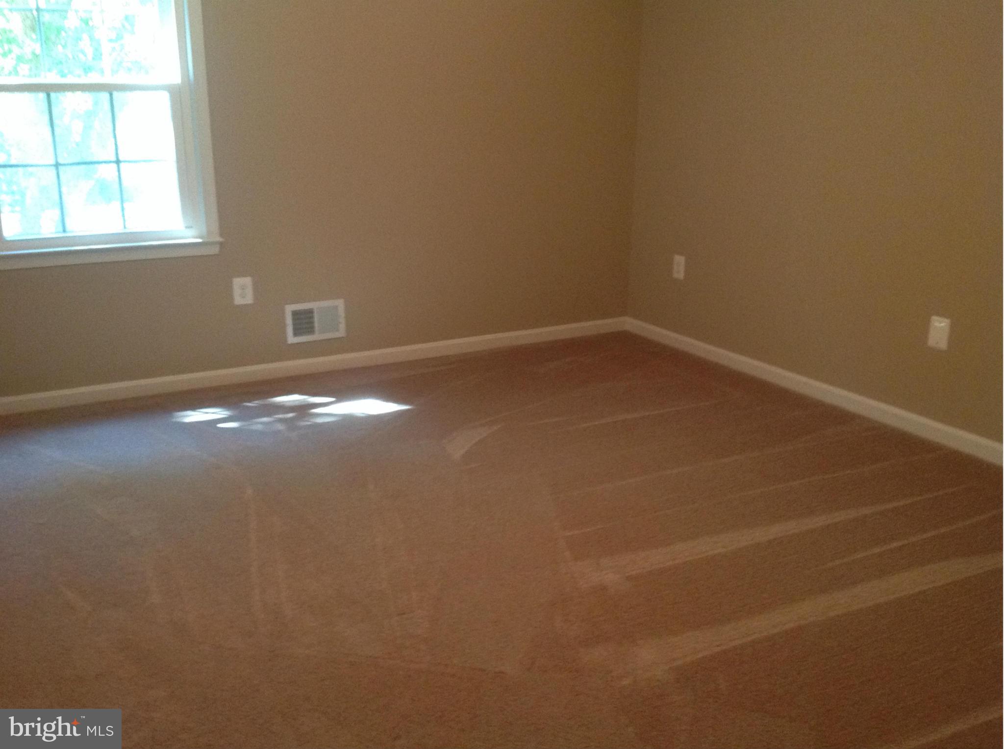 11611 Butlers Branch Road Clinton, MD 20735 - Photo 16 of 28 Bedroom (Master)