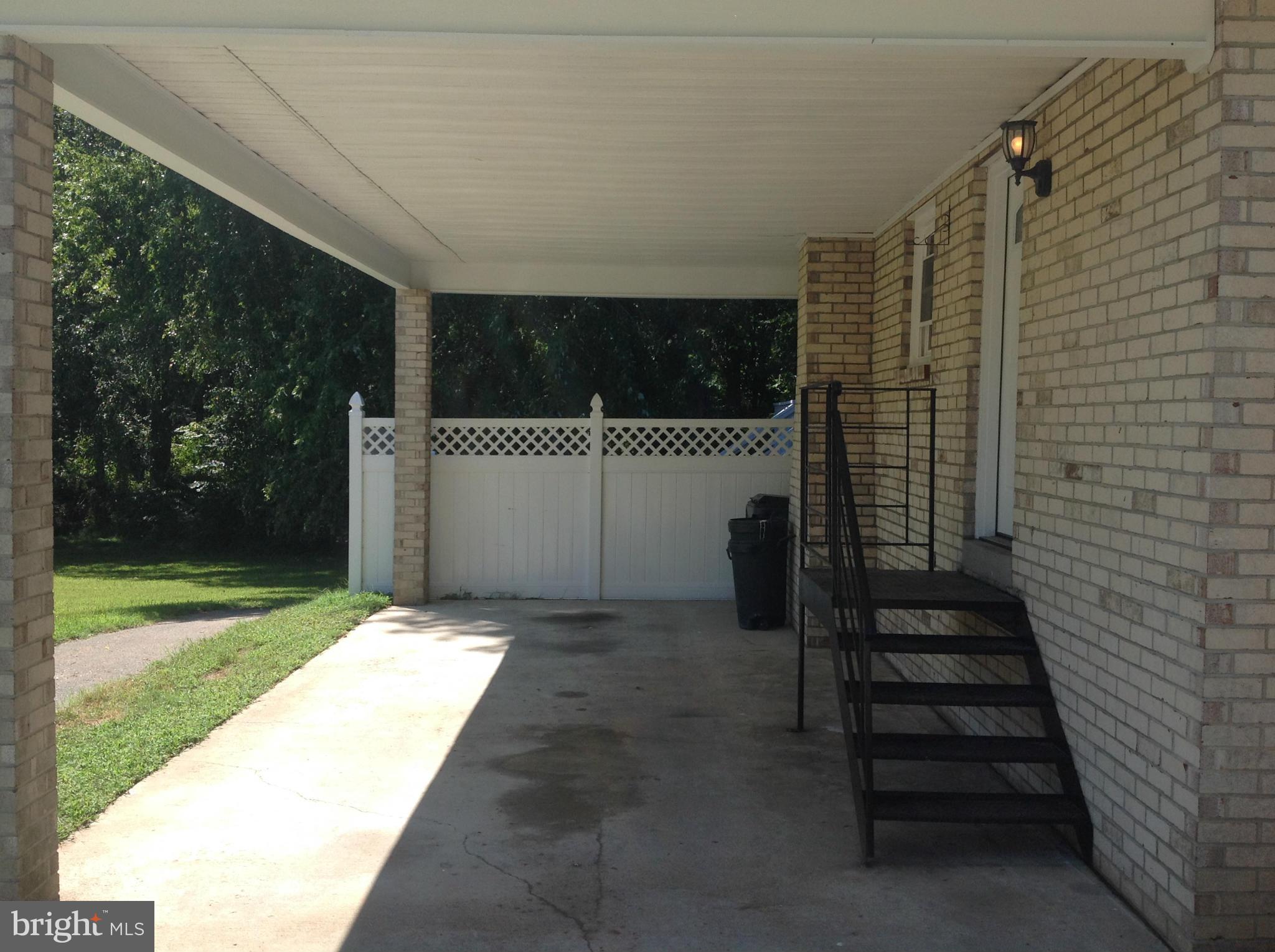 11611 Butlers Branch Road Clinton, MD 20735 - Photo 3 of 28 Exterior (Front)