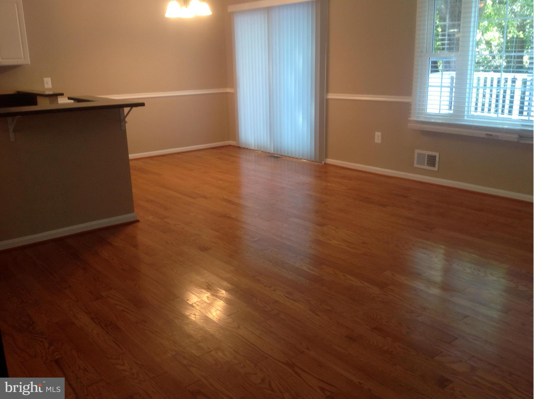 11611 Butlers Branch Road Clinton, MD 20735 - Photo 8 of 28 Interior (General)