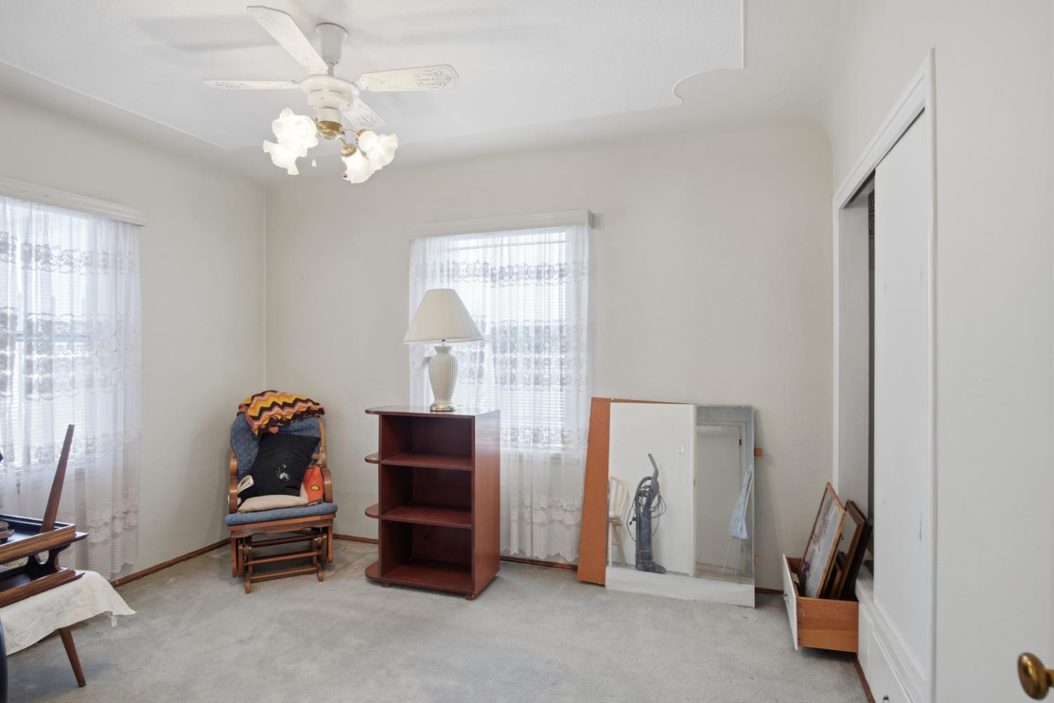913 Reno Avenue Modesto, CA 95351 - Photo 12 of 52