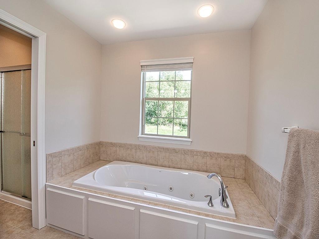 143 Julia Road Sarver, PA 16055 - Photo 15 of 25