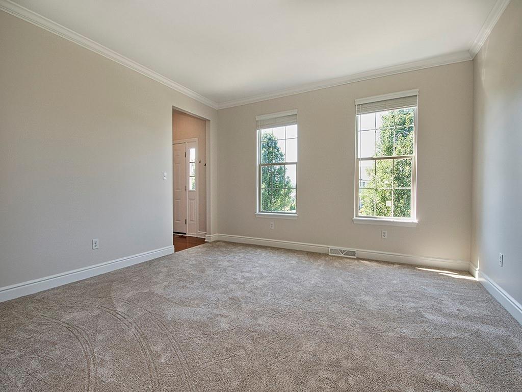 143 Julia Road Sarver, PA 16055 - Photo 3 of 25