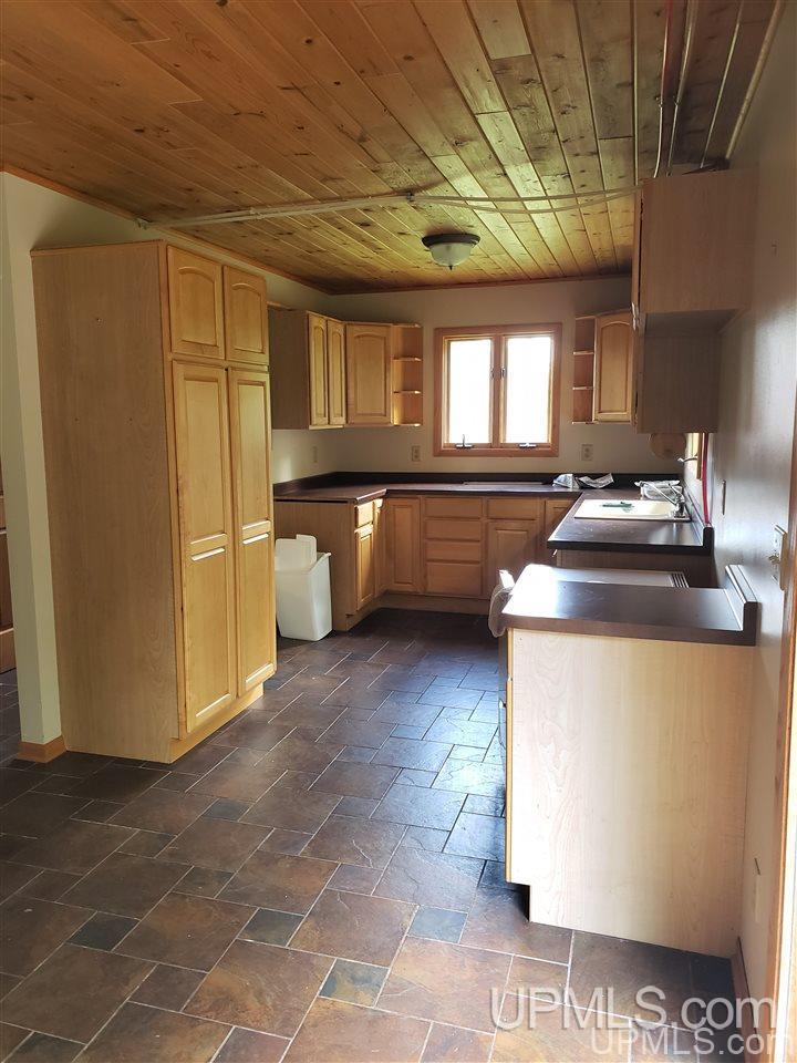 22540 Peterson Road Nisula, MI 49952 - Photo 10 of 39 Gallery Image 10