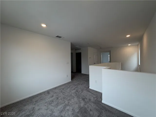 $2,200 | 7430 South Pioneer Way, Las Vegas, NV 89113