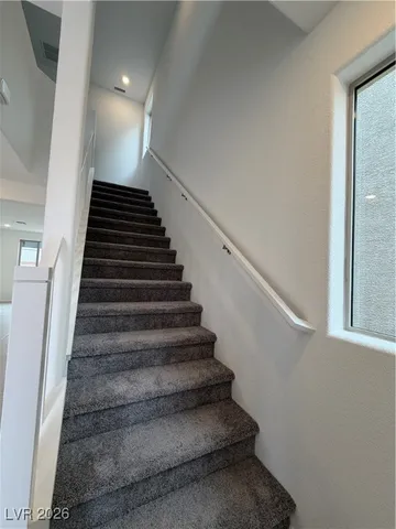 $2,200 | 7430 South Pioneer Way, Las Vegas, NV 89113