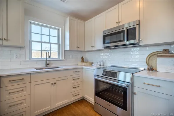 $5,250 | 201 Main Street, Unit 203, Westport, CT 06880