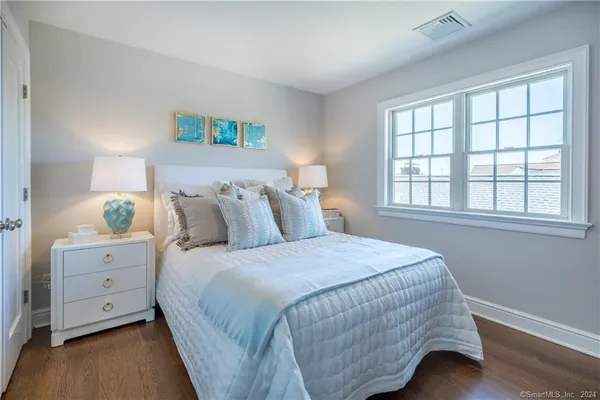 $5,250 | 201 Main Street, Unit 203, Westport, CT 06880