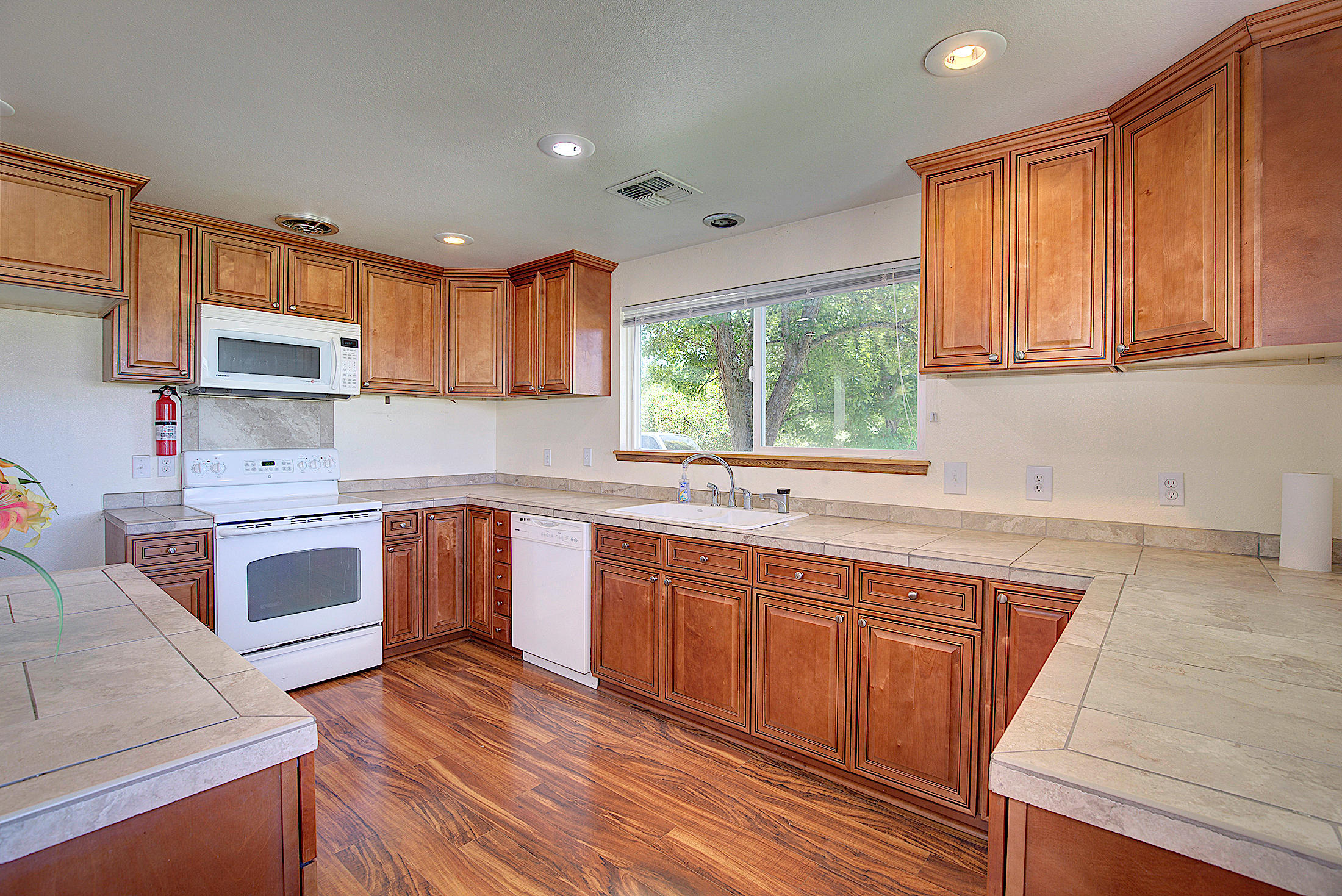 5341 Jerome Prairie Road Grants Pass, OR 97527 - Photo 15 of 51 jerome013