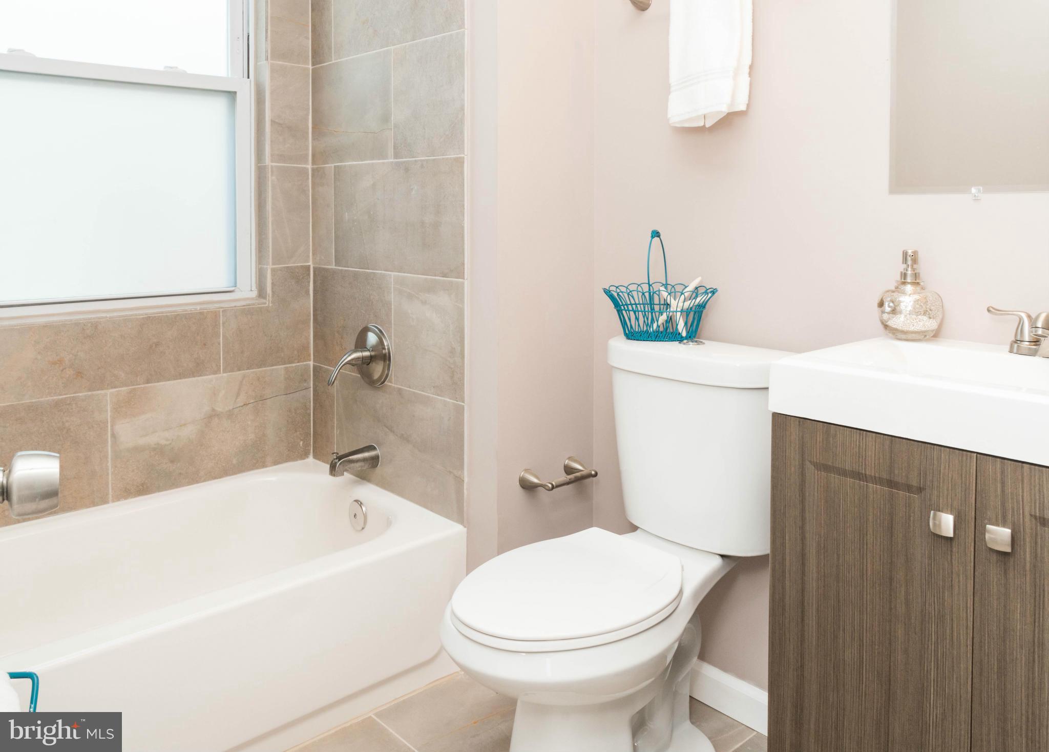 3603 Rosedale Road Baltimore, MD 21215 - Photo 25 of 27 Bath 2nd Floor Common