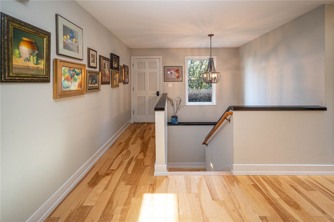 4735 Southwest Luana Beach Road Vashon, WA 98070 - Photo 22 of 38 Gallery Image 22