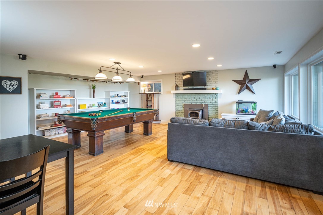 4735 Southwest Luana Beach Road Vashon, WA 98070 - Photo 25 of 38 Gallery Image 25