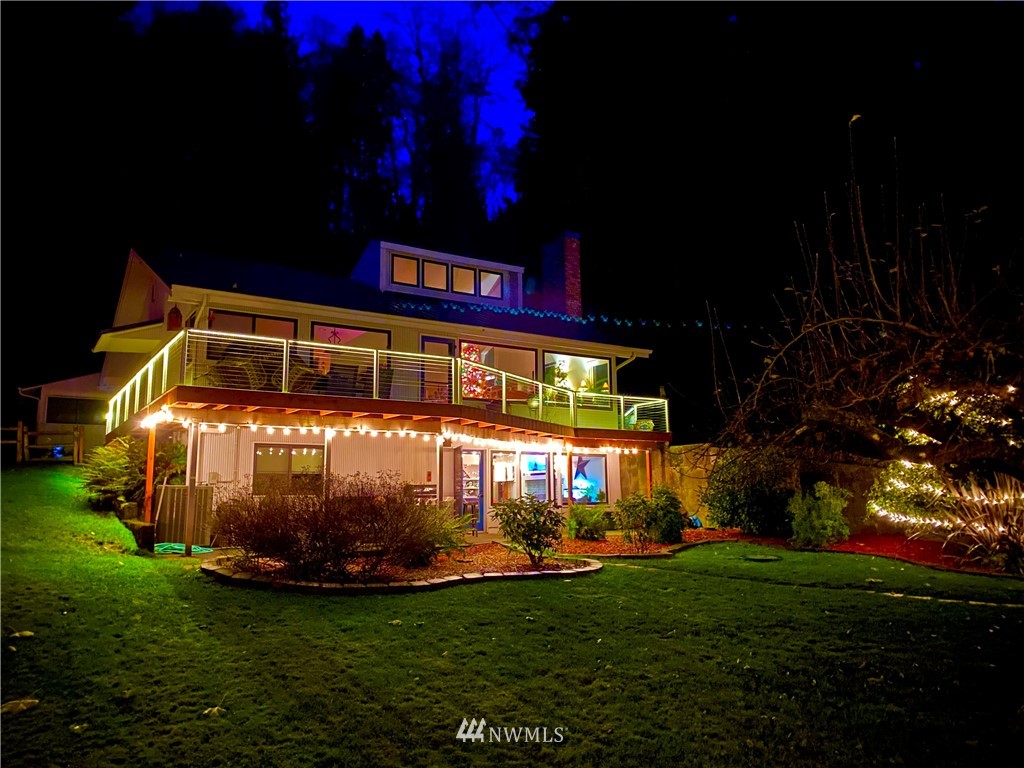 4735 Southwest Luana Beach Road Vashon, WA 98070 - Photo 38 of 38 Gallery Image 38