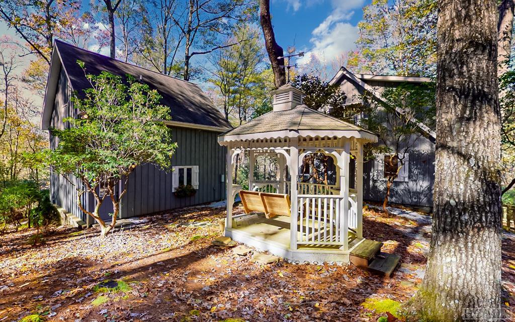 159 Hidden Springs Road Highlands, NC 28741 - Photo 37 of 40 Gallery Image 37