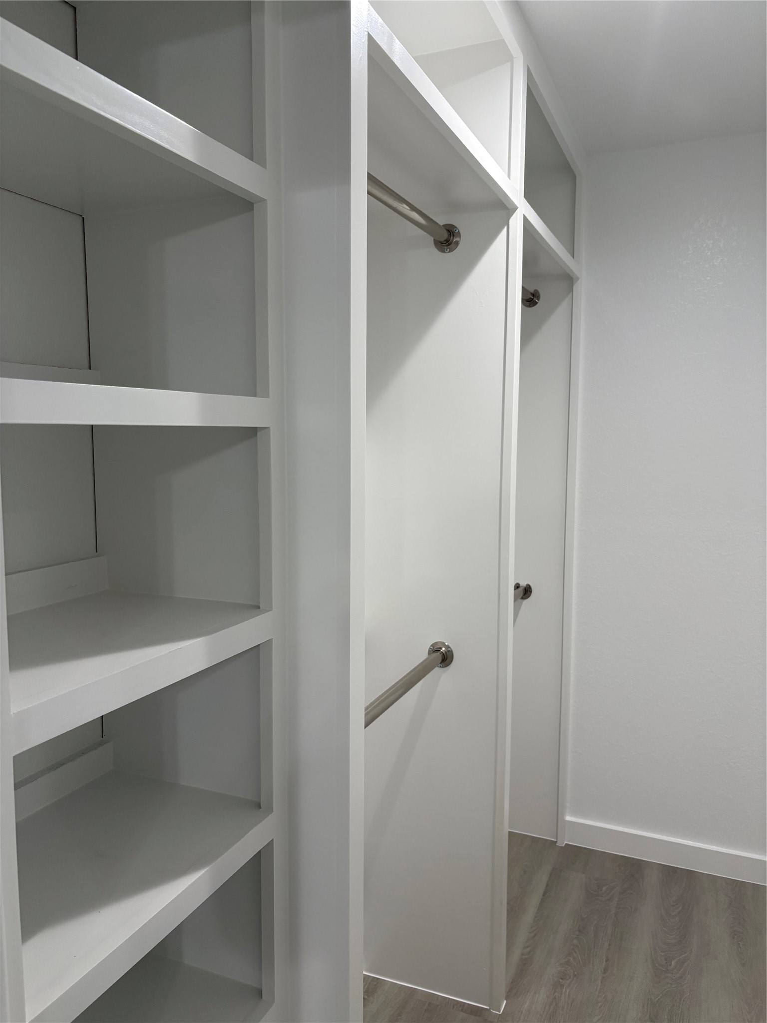 1809 Reese Street Houston, TX 77012 - Photo 13 of 23 a view of walk in closet