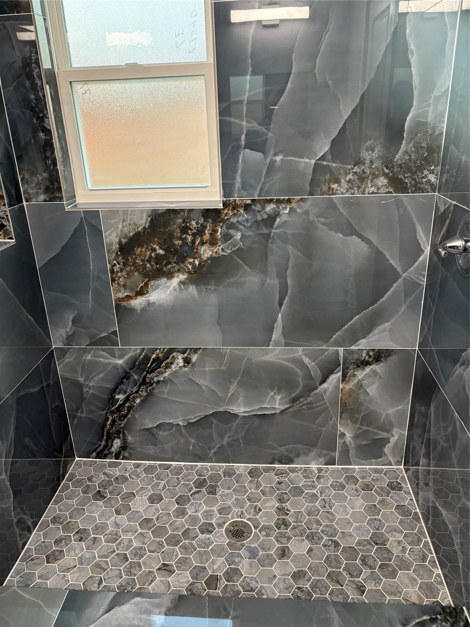 1809 Reese Street Houston, TX 77012 - Photo 8 of 23 a close view of sink