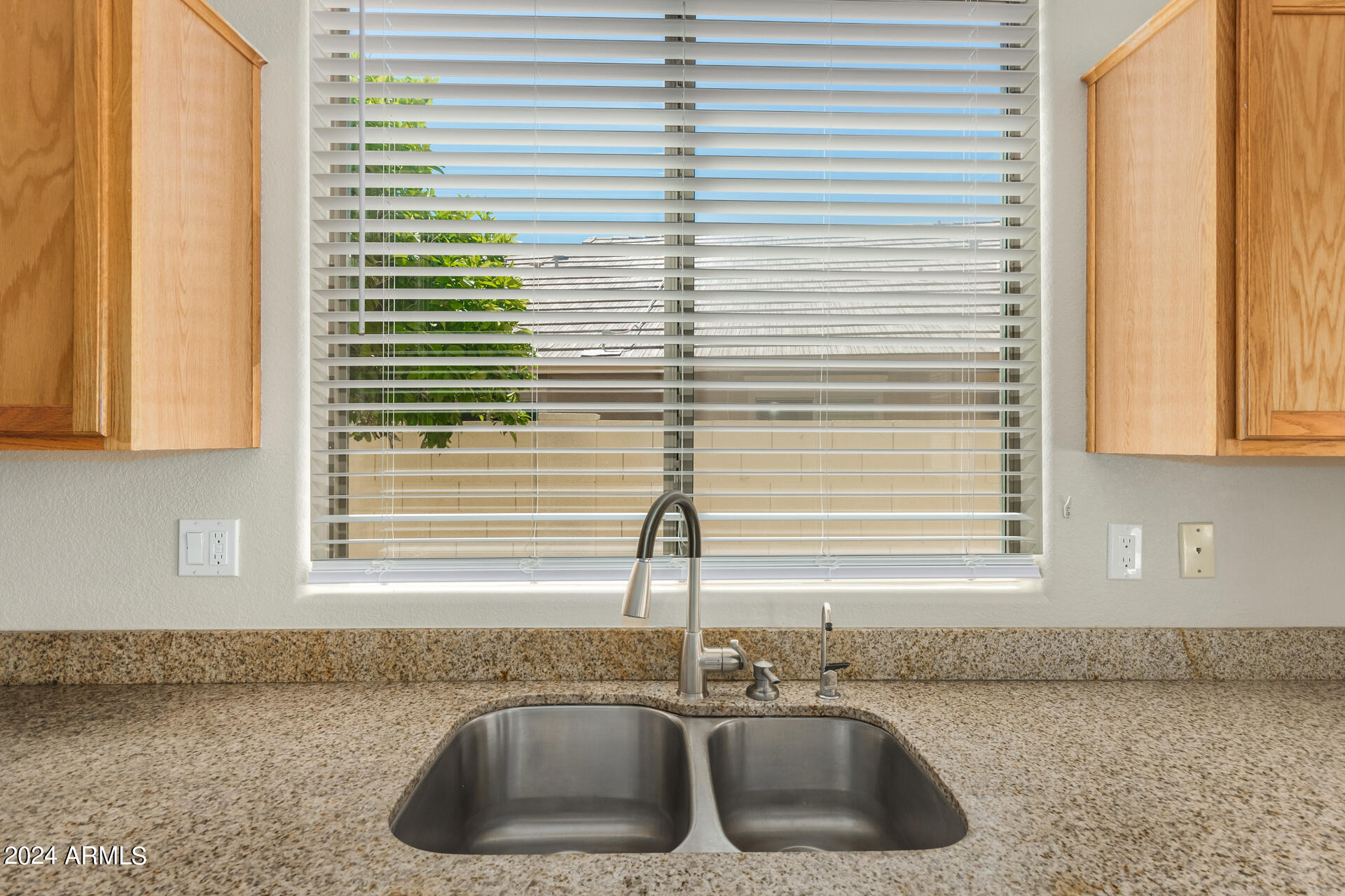 4086 East Rustler Way Gilbert, AZ 85297 - Photo 13 of 48 KITCHEN