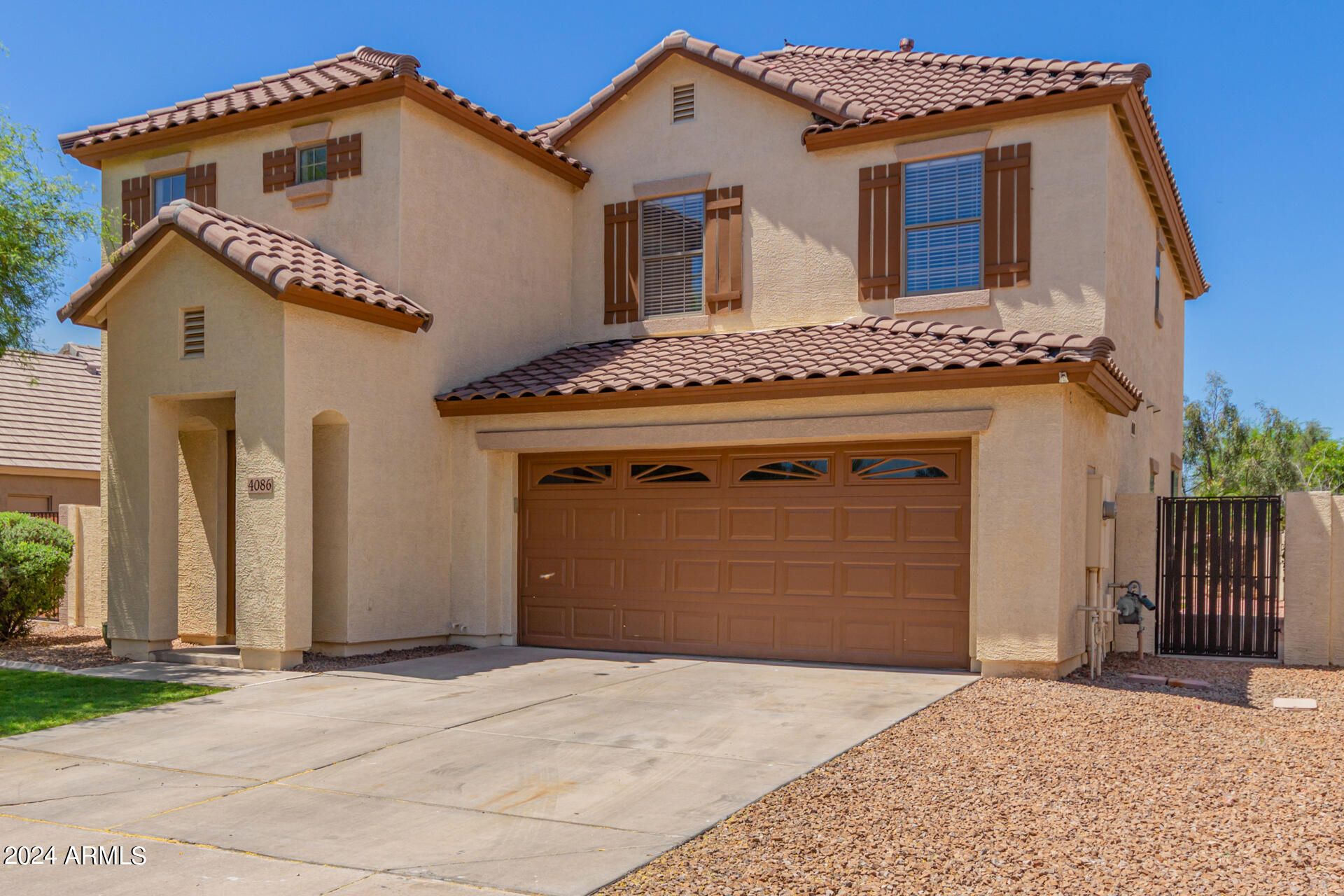 4086 East Rustler Way Gilbert, AZ 85297 - Photo 4 of 48 4086 E. RUSTLER WAY