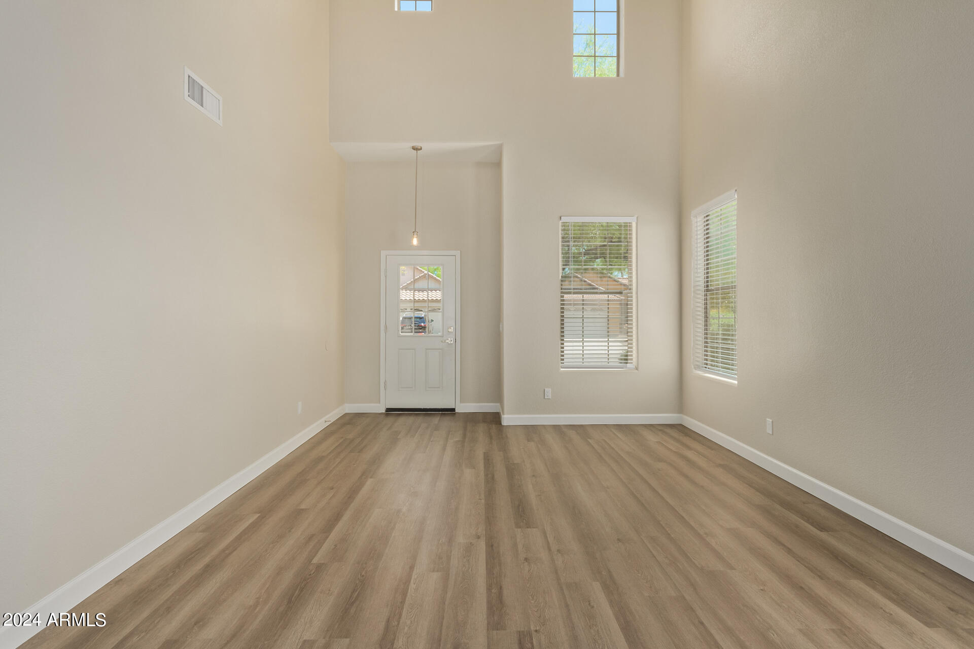 4086 East Rustler Way Gilbert, AZ 85297 - Photo 9 of 48 LIVING ROOM