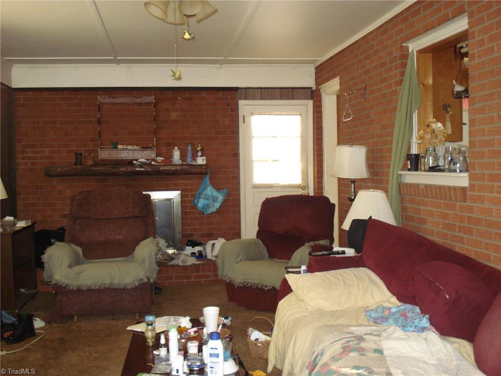 3299 Leonard Road Lexington, NC 27295 - Photo 13 of 26 Gallery Image 13