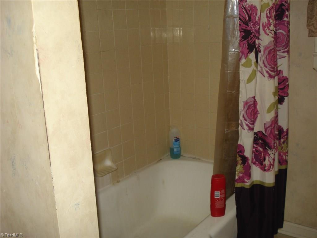 3299 Leonard Road Lexington, NC 27295 - Photo 19 of 26 Gallery Image 19
