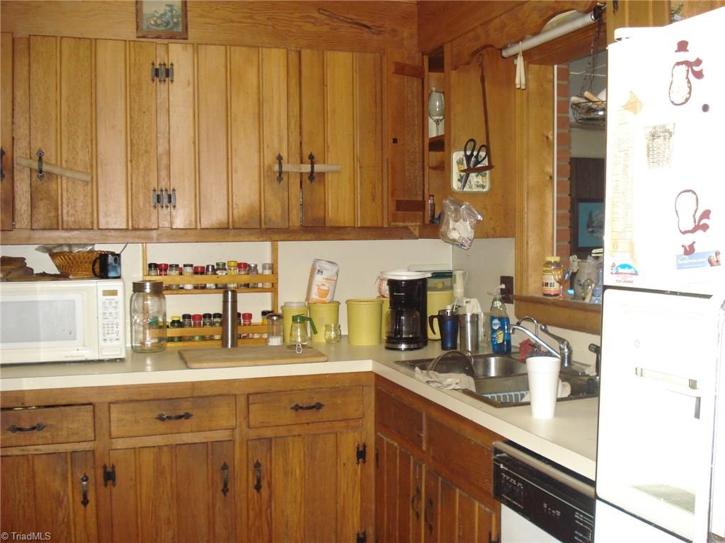 3299 Leonard Road Lexington, NC 27295 - Photo 24 of 26 Gallery Image 24