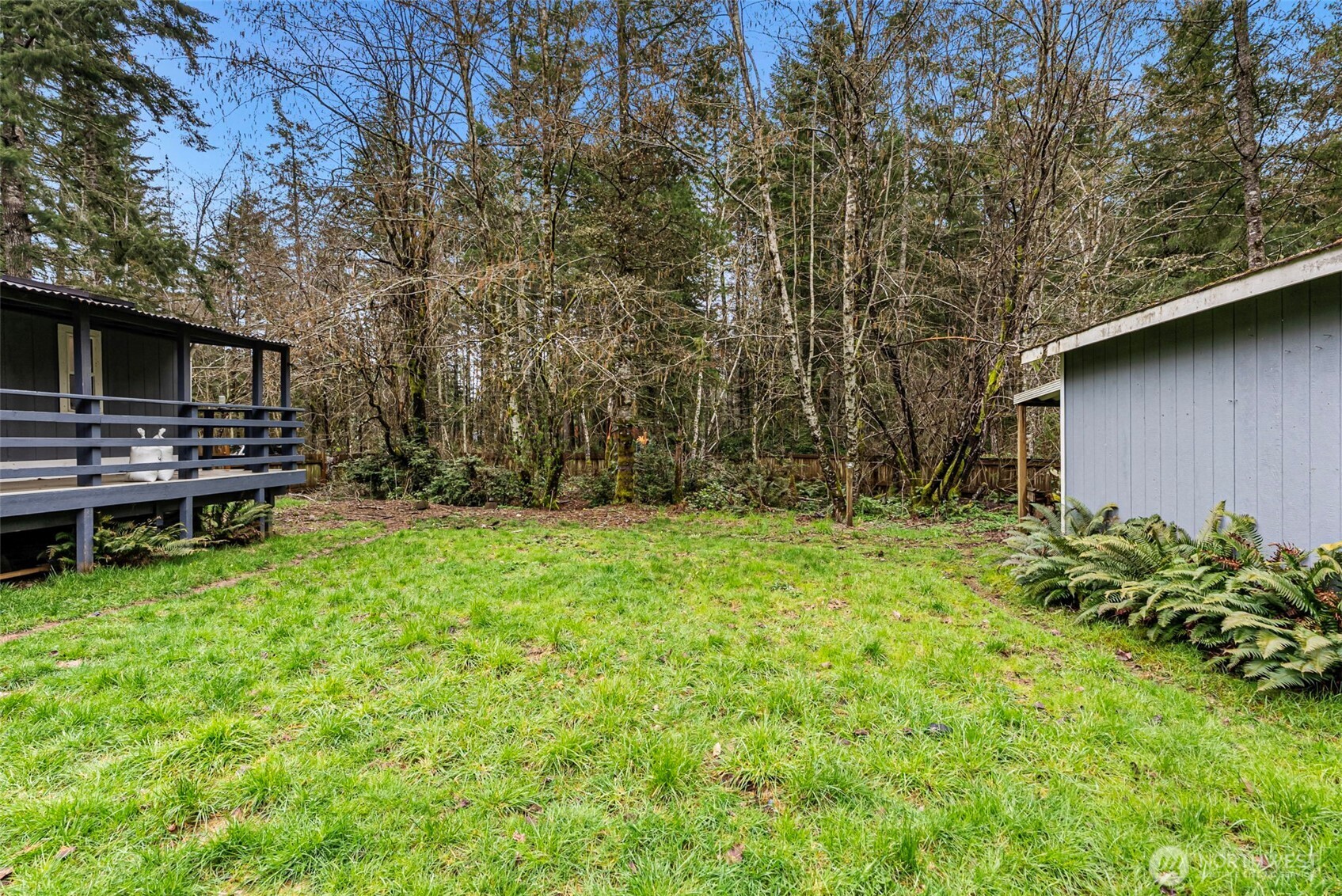 6044 Southwest Old Clifton Road Port Orchard, WA 98367 - Photo 27 of 36