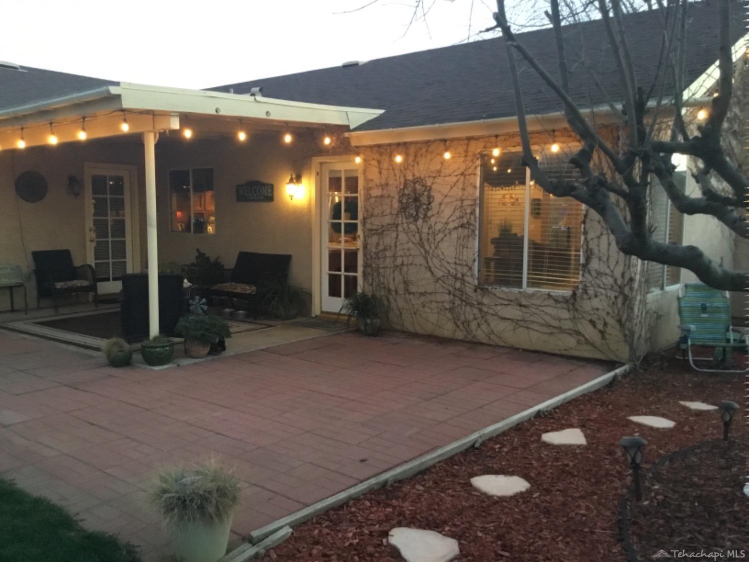 449 Apple Way Tehachapi, CA 93561 - Photo 17 of 26 Patio 1