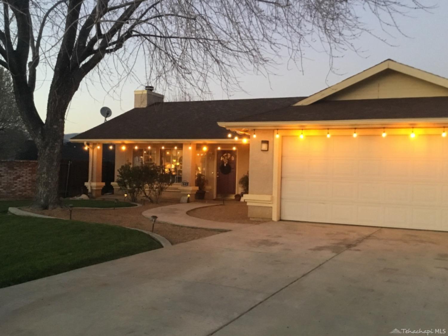 449 Apple Way Tehachapi, CA 93561 - Photo 2 of 26 front 2