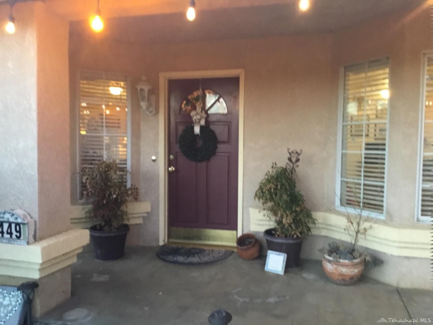 449 Apple Way Tehachapi, CA 93561 - Photo 3 of 26 Front 3