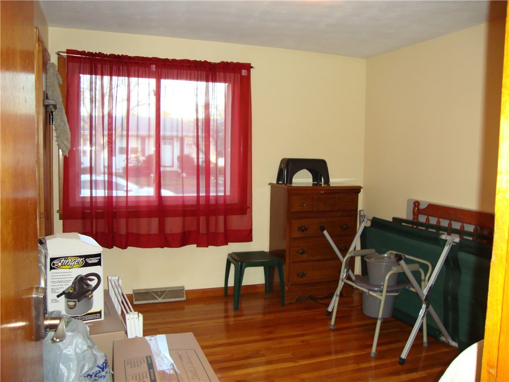 43 Lydia Road Coventry, RI 02816 - Photo 8 of 12 bedroom
