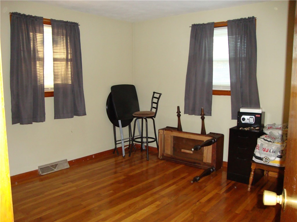 43 Lydia Road Coventry, RI 02816 - Photo 9 of 12 bedroom