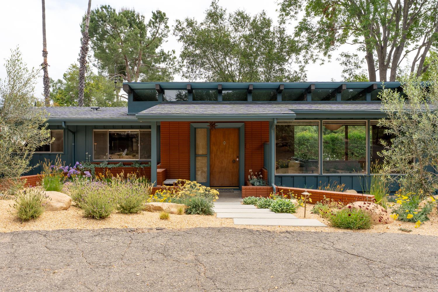 2046 Los Encinos Road Ojai, CA 93023 - Photo 11 of 50
