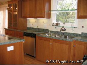 15 Royal Road Springfield, IL 62702 - Photo 2 of 8