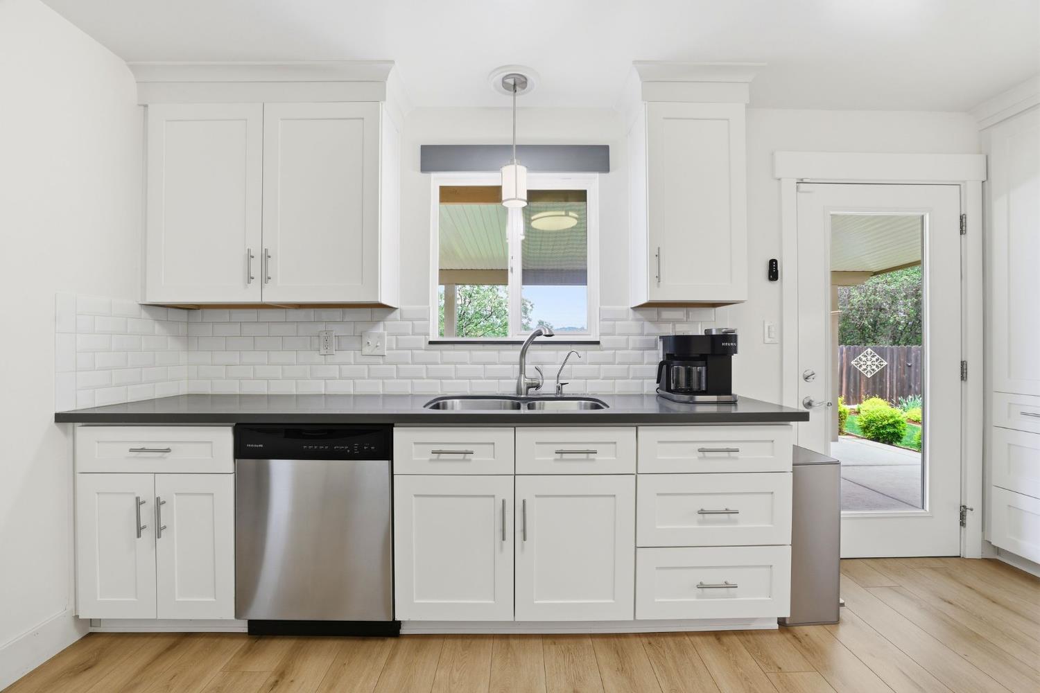 4478 Lewis Road Diamond Springs, CA 95619 - Photo 16 of 49