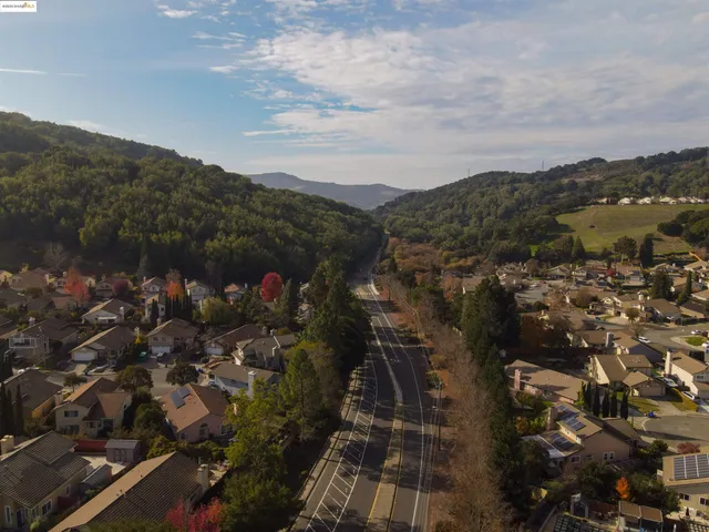 $699,999 | 4968 Buckboard Way, Richmond, CA 94803