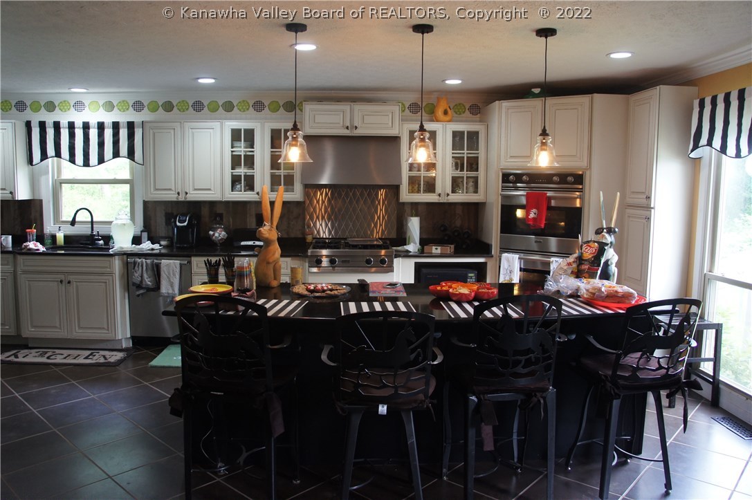 1710 Kettle Road Elkview, WV 25071 - Photo 6 of 26 Gallery Image 6