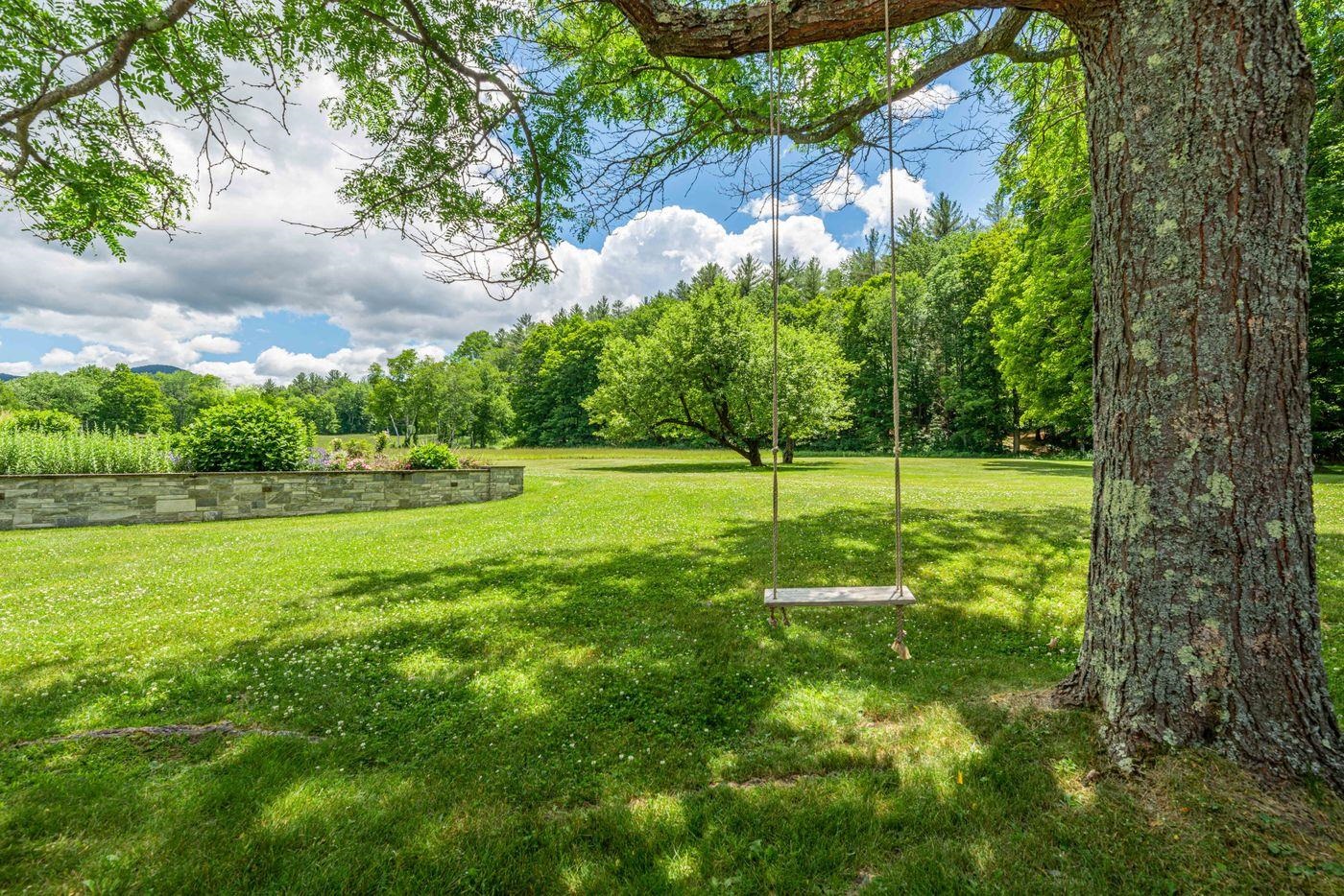 674 Dorset Hollow Road Dorset, VT 05251 - Photo 31 of 40