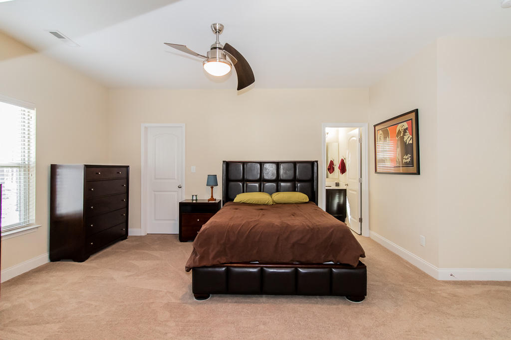 623 Longleaf Road Aberdeen, NC 28315 - Photo 18 of 37 623 Longleaf-31
