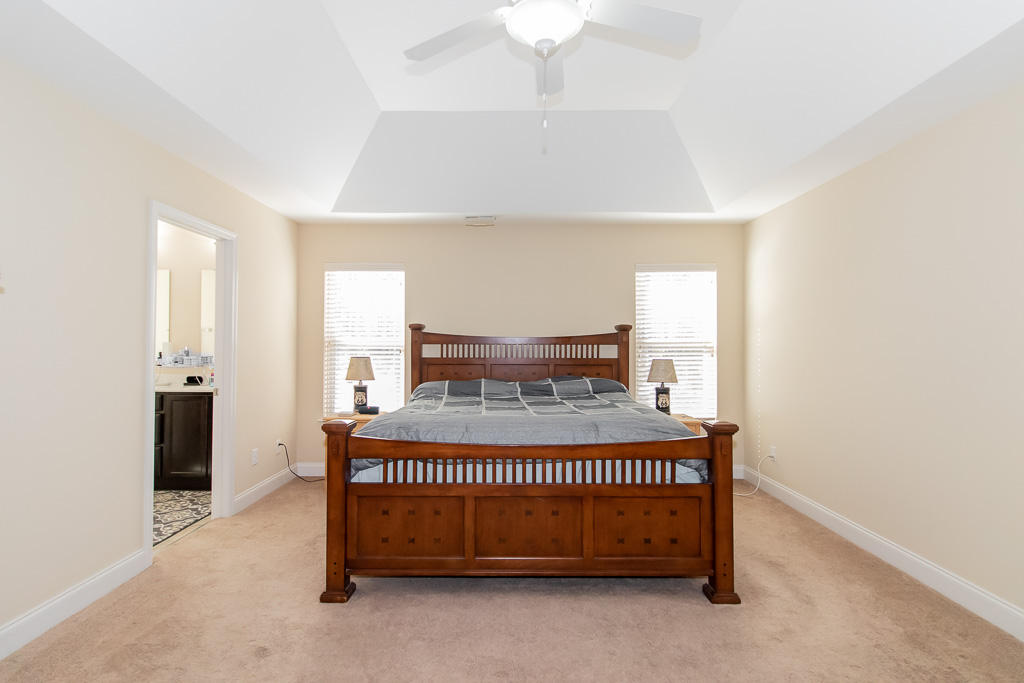 623 Longleaf Road Aberdeen, NC 28315 - Photo 24 of 37 623 Longleaf-37