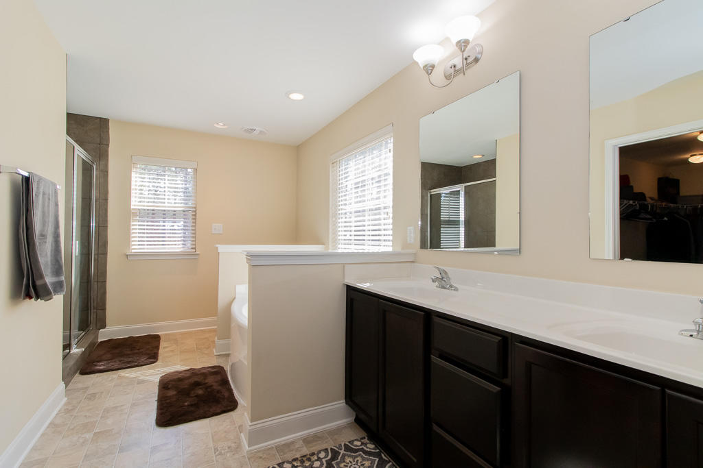 623 Longleaf Road Aberdeen, NC 28315 - Photo 25 of 37 623 Longleaf-38