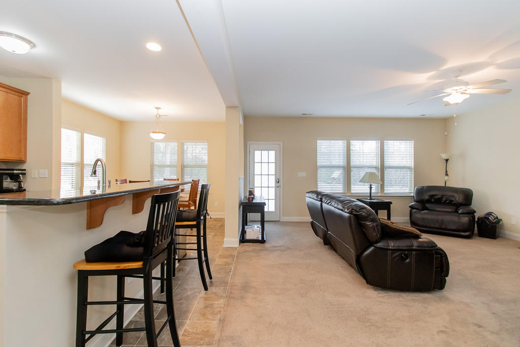 623 Longleaf Road Aberdeen, NC 28315 - Photo 7 of 37 623 Longleaf-9