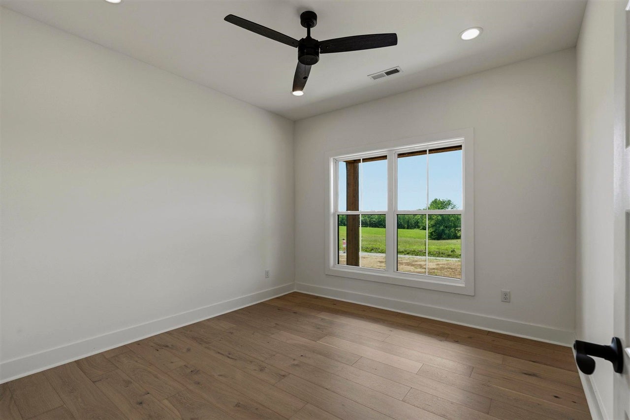 180 Karen Simpson Road Alvaton, KY 42122 - Photo 12 of 27 Gallery Image 12